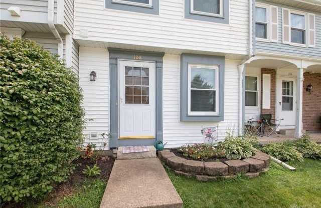 108 Pepperwood Pl photos photos