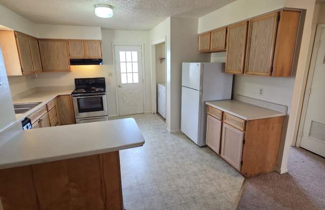 3226 Rood Ave #1 Gallery 3