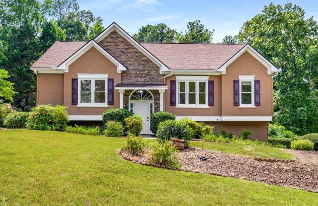 Welcome to your 4 bedroom 3 bath dream home in the heart of Woodstock, GA. photos photos