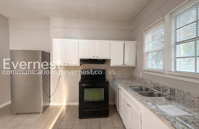 204 Highland Street East Gallery 3