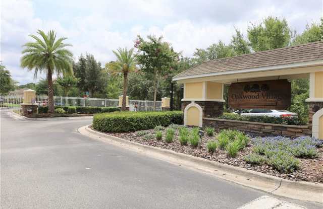 RECEIVE 1/2 MONTH OFF FIRST MONTHS RENT! Beautiful Townhome in the Heart of New Tampa! Gallery 4