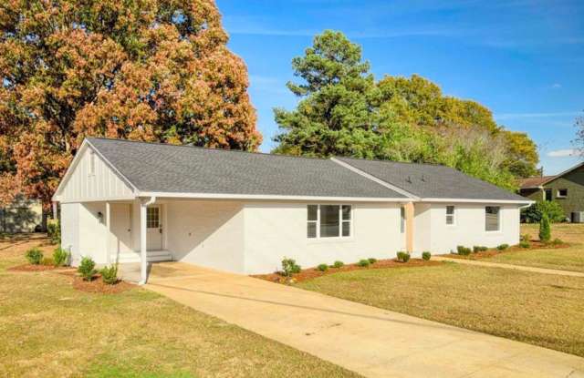 Beautiful 3/2 Home Available Now! photos photos