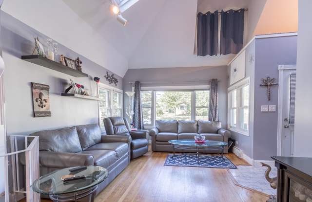 15847 Lavergne Avenue Gallery 3