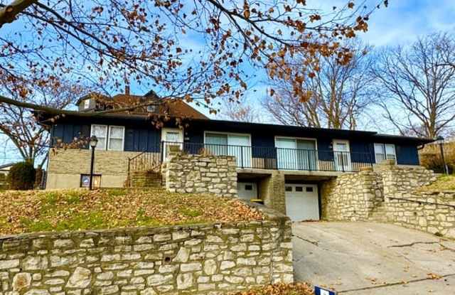 126 Wabash Ave - 126 Wabash Avenue, Kansas City, MO 64124 126 Wabash Ave - 126 Wabash Avenue, Kansas City, MO 64124