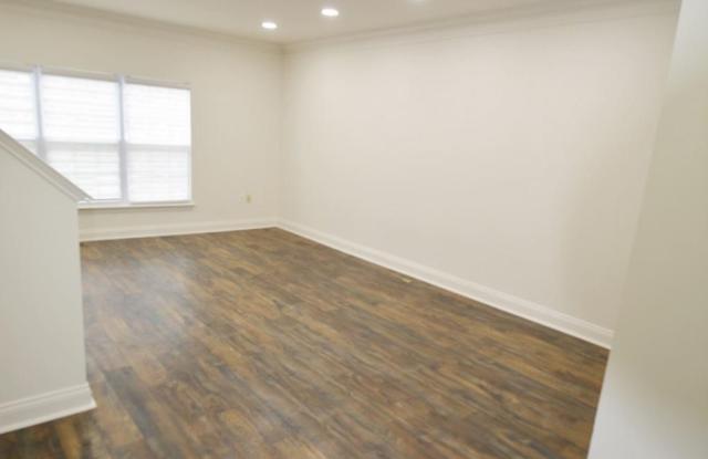 13505 CHAMPIONS Way Gallery 3