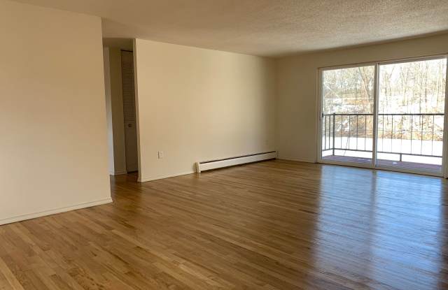 Lakeview Apartments Gallery 4