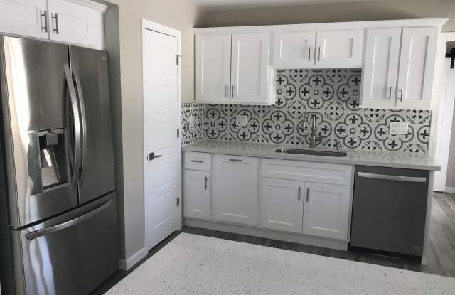 8536 E SAGE Drive - 8536 East Sage Drive, Scottsdale, AZ 85250