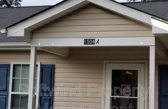 1504-A Highland Ave Gallery 1