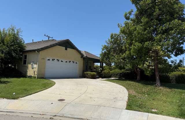 First time rental - quiet Moorpark neighborhood photos photos