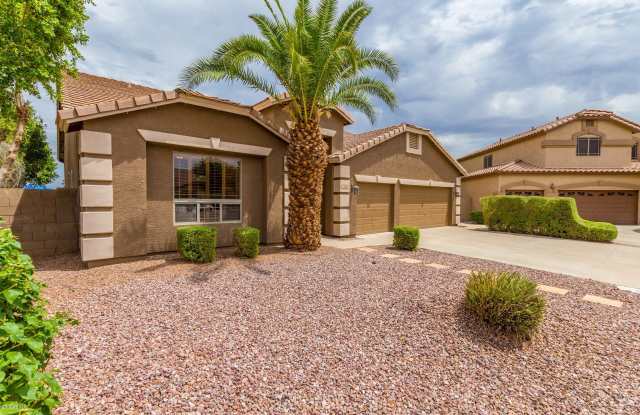 1101 S SANDSTONE Court Gallery 3