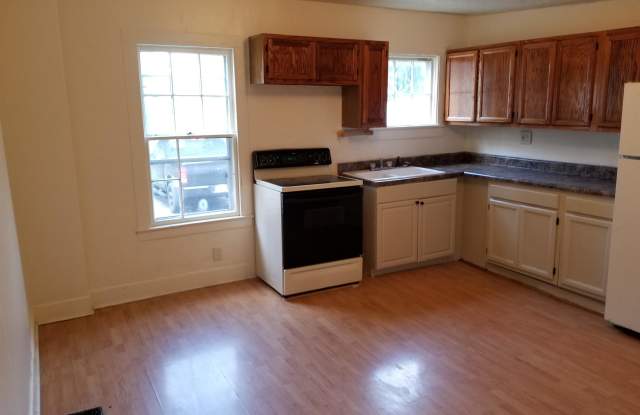 228 Canandaigua Street - 2 Gallery 2