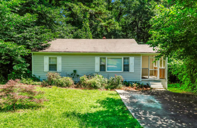 3520 Orchard Circle - 3520 Orchard Circle, Belvedere Park, GA 30032