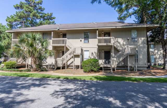 First floor condo available now! Pool views! photos photos