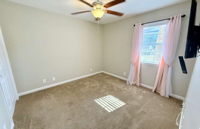 661 Tupelo Ln Unit 16-B Gallery 2