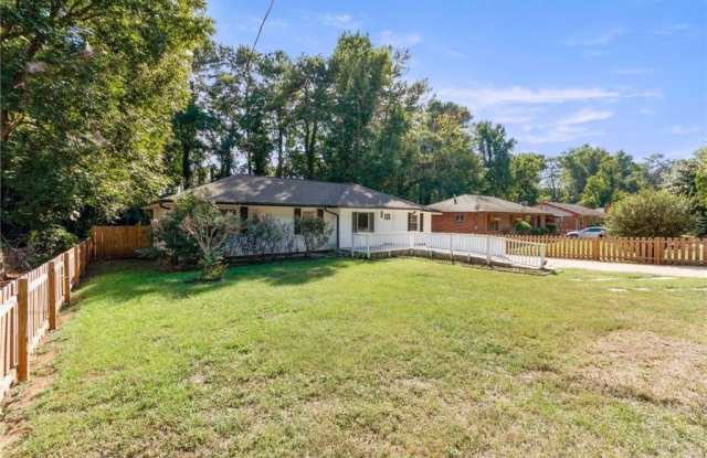 3773 Larkspur Terrace Gallery 4