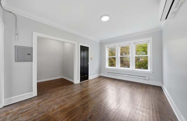 Cozy 1-Bedroom Apartment with Office Nook – Your Perfect Home Awaits! Gallery 2