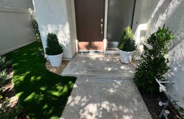 Thousand Oaks - 3 bedroom, 2.5 bath in the Racquet Club Villas photos photos