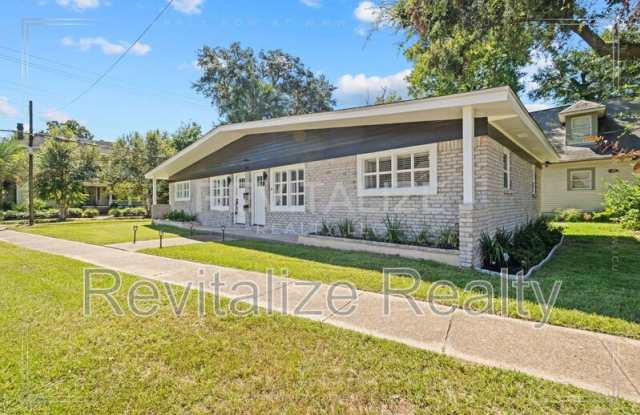 310 Regina Avenue Gallery 4