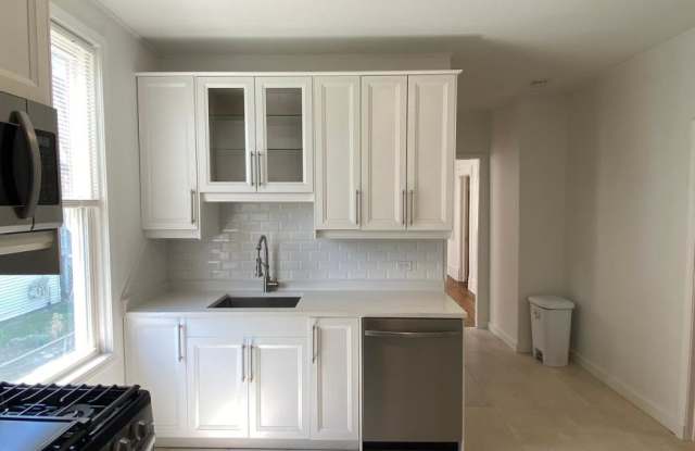 3331 North Whipple St. photos photos