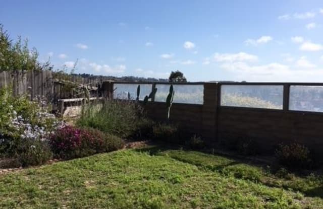 369 Via Metates - 369 via Metates, Oceanside, CA 92057