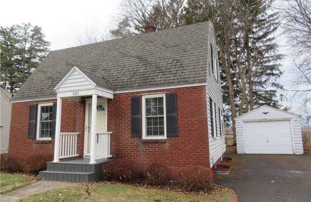 435 French Road photos photos