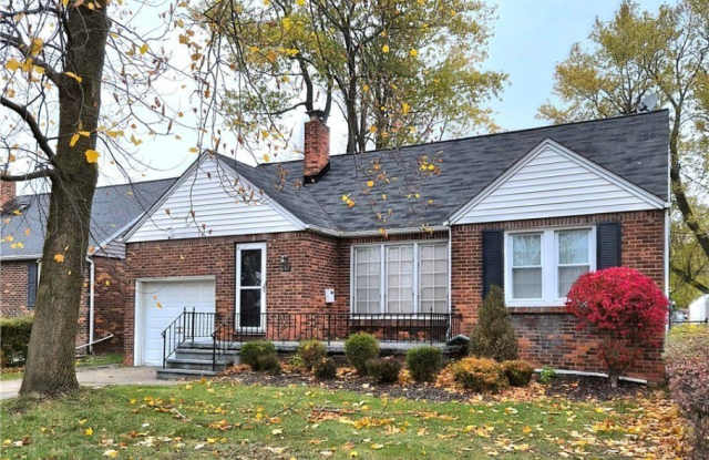 30 Manlon photos photos 30 Manlon photos photos