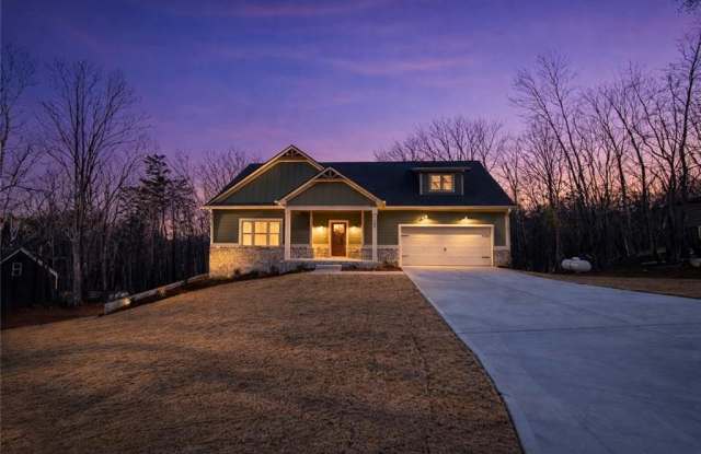 386 Mulberry Circle Gallery 2