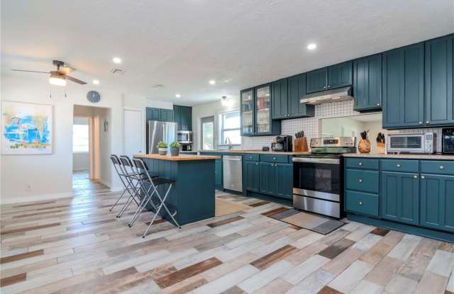 1528 W RIVER SHORE WAY Gallery 3