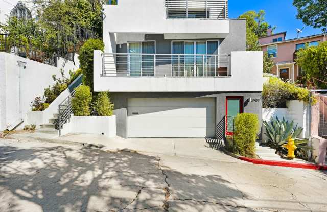 Your Perfect 3/2.5 Los Angeles Home Available Now! photos photos