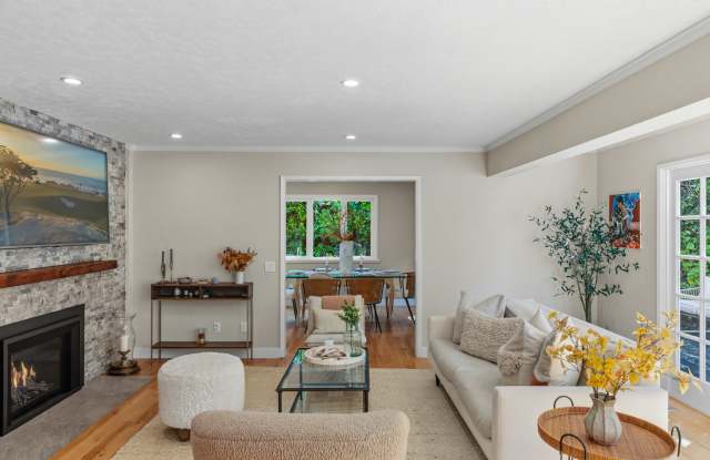 2865 Lasauen Road Gallery 4