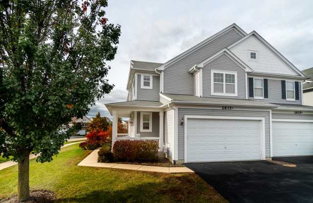2835 Glacier Way - 2835 Glacier Way, Wauconda, IL 60084