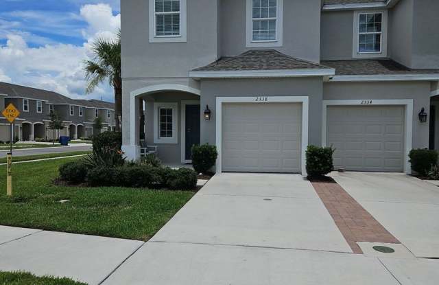 Beautiful, fully furnished, 3 bedroom townhome for rent in The Townhomes at River Landing! photos photos