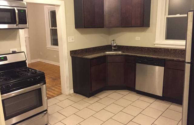 2838 N Drake ave 1 photos photos