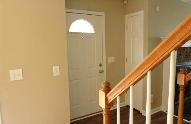 203 Chelsea Court Gallery 3