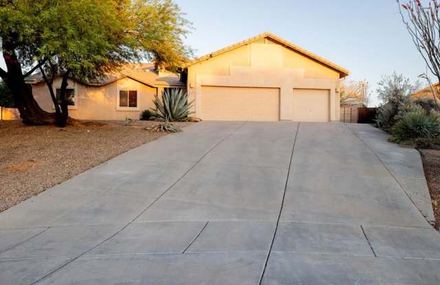 4 Bedroom 2 Bathroom photos photos