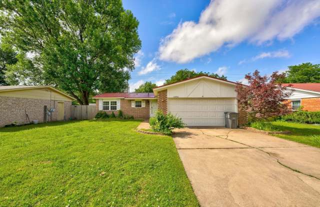 Updated 3-Bedroom Home with Spacious Backyard Oasis  2-Car Garage photos photos