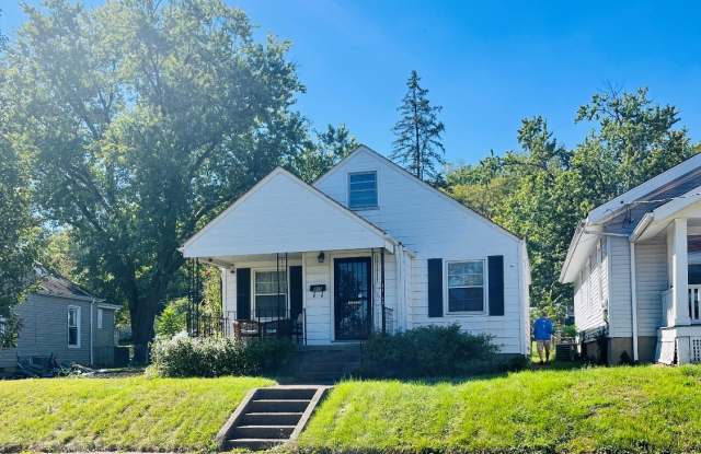 419 Millikin St photos photos