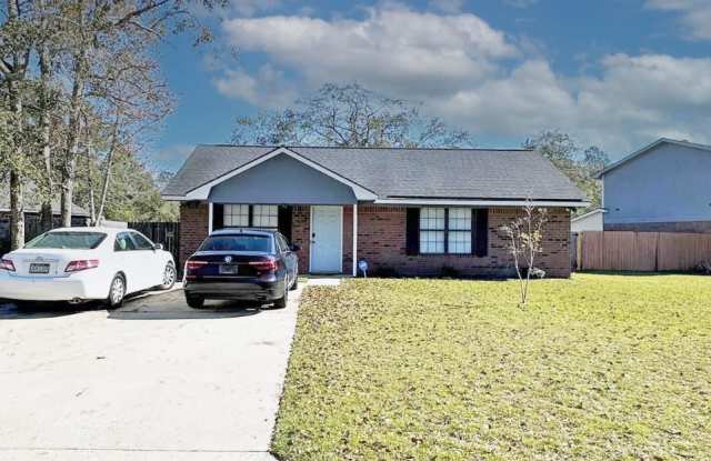 1526 Woodcrest Circle - 1 - 1526 Woodcrest Circle, Hinesville, GA 31313