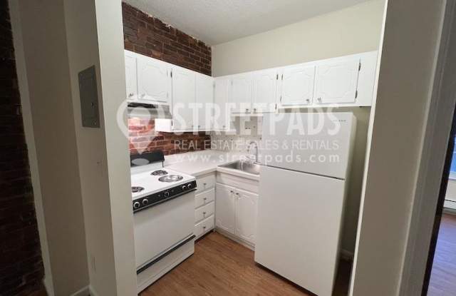 54 South Huntington Ave. photos photos