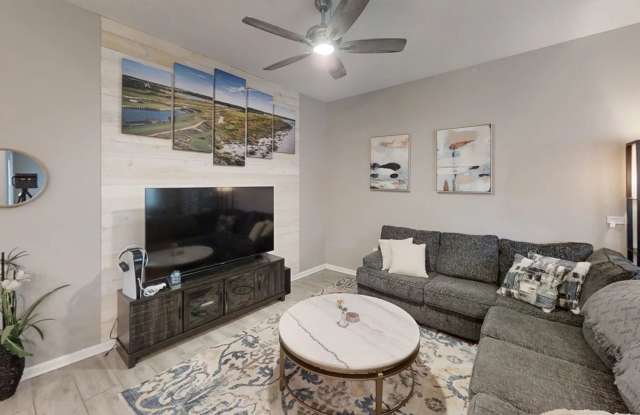 Charming 3BR Townhome in Championsgate Gallery 4