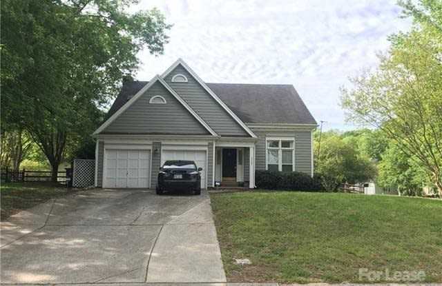 3229 Silver Pond Court - 3229 Silver Pond Court, Charlotte, NC 28210