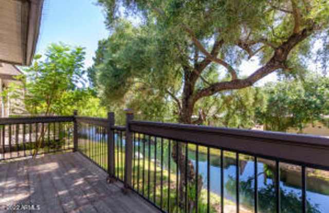 Apply Here www.realty480pm.appfolio.com/listings Gallery 4