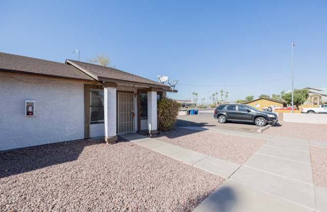 2807 East Capri Circle - 2807 East Capri Circle, Mesa, AZ 85204