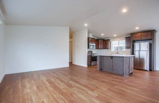 Manufactured Home in Casitas del Sol, 55+ Community Gallery 4