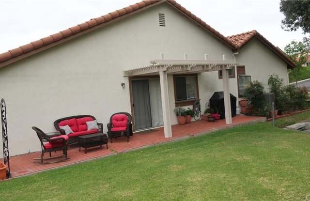 28058 ESPINOZA Gallery 3