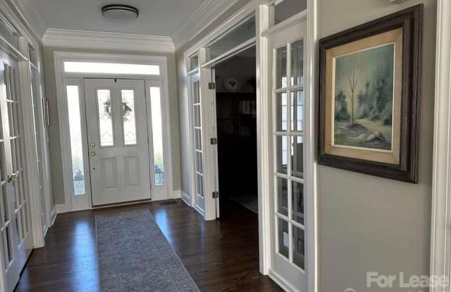 20107 N Cove Road Gallery 4
