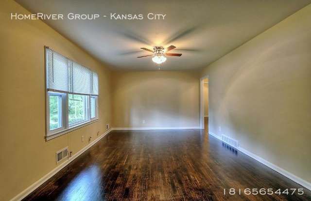 8210 McGee Gallery 4