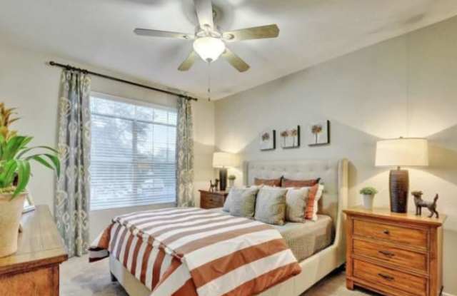 8086 Exchange Dr Gallery 3