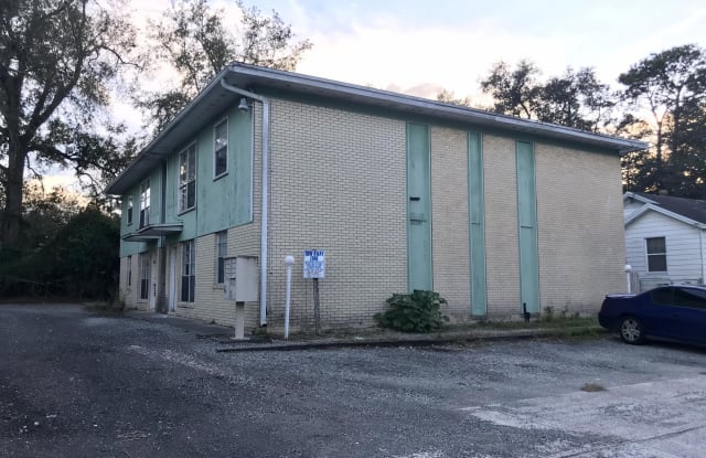 3036 COLLEGE ST - 3036 College Place, Jacksonville, FL 32205