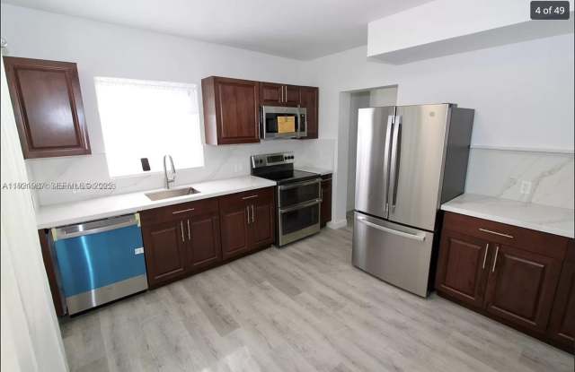 1791 NW 45th St - 1791 Northwest 45th Street, Miami, FL 33142